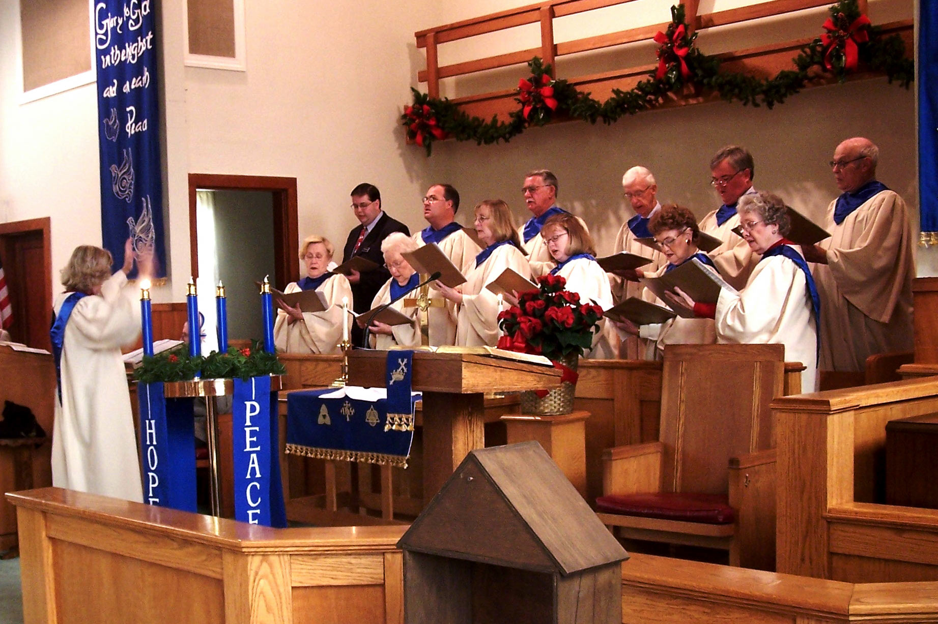 Heshall choir photo